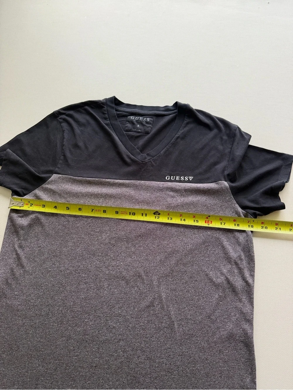Guess Men's Two-Tone V-Neck T-Shirt in Black and Gray Heather - Picture 7 of 11
